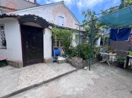 Дома/Коттеджи, 3-комн., Феодосия