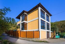 Аренда домов, 8-комн., Алушта