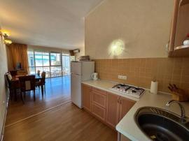 Дома/Коттеджи, 5-комн., Феодосия