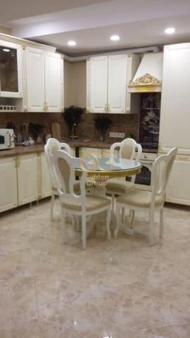 , 2-комн., Ялта