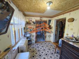 , 3-комн., Феодосия