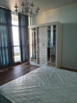 Квартиры, 3-комн., Ялта