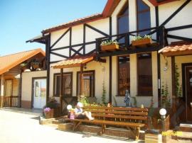 Дома/Коттеджи, 2-комн., Саки