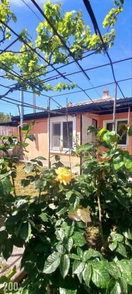 Дома/Коттеджи, 3-комн., Феодосия