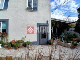 Дома/Коттеджи, 2-комн., Севастополь