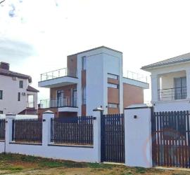 , 3-комн., Евпатория