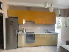 , 2-комн., Ялта