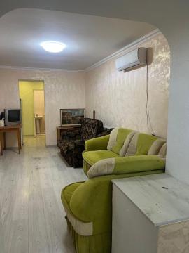 , 2-комн., Ялта