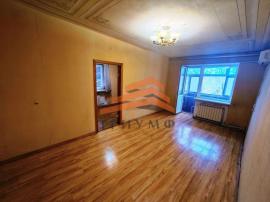 Квартиры, 2-комн., Феодосия