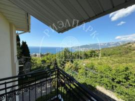 , 5-комн., Ялта