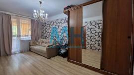 Квартиры, 3-комн., Севастополь