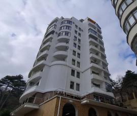 , 3-комн., Ялта