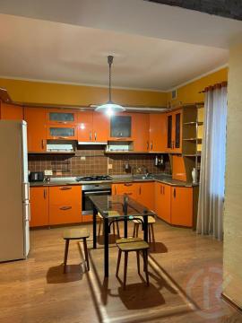 , 4-комн., Симферополь