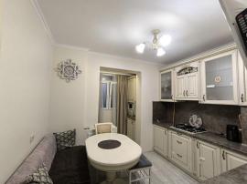 , 3-комн., Симферополь